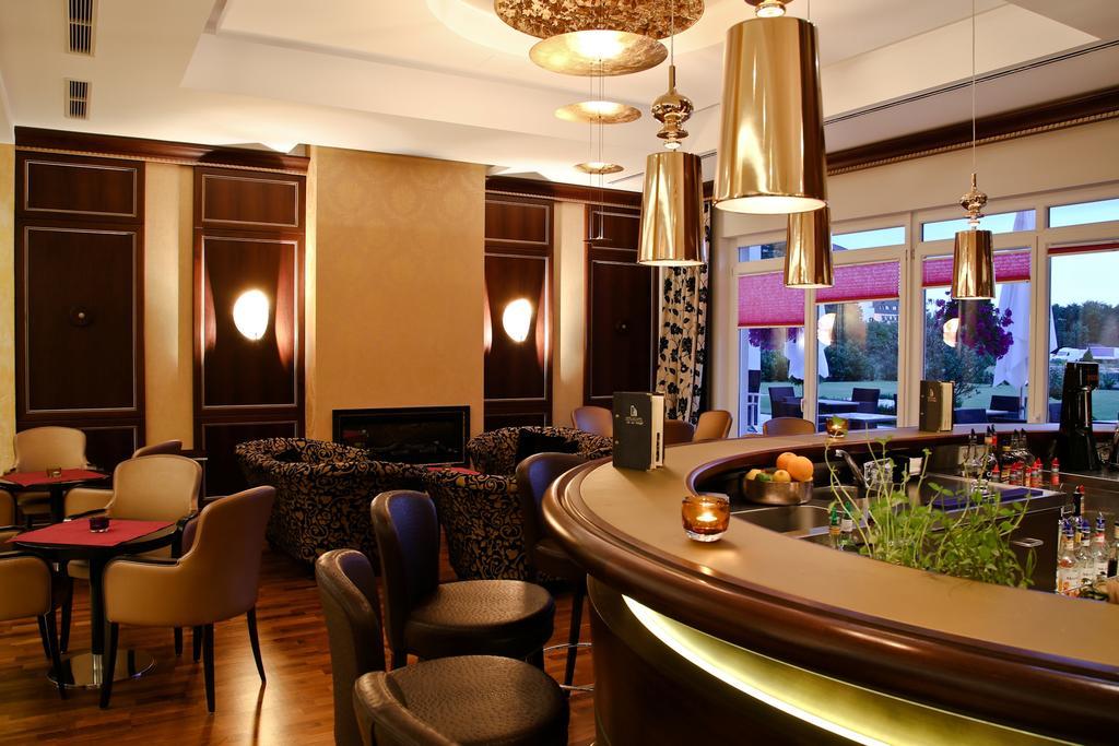 Holzapfel Hotell Bad Füssing Exteriör bild